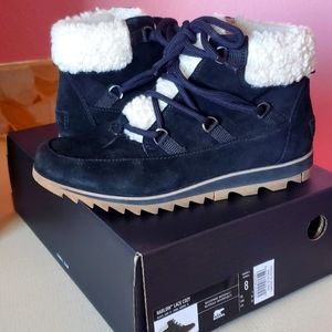 Sorel Women's Size 8 Harlow Lace Cozy Waterproof Bootie Black Suede
